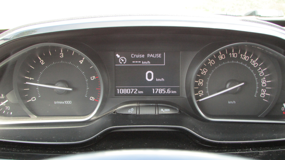 Peugeot 208 — 16