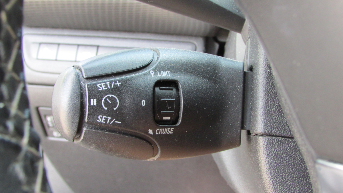 Peugeot 208 — 14