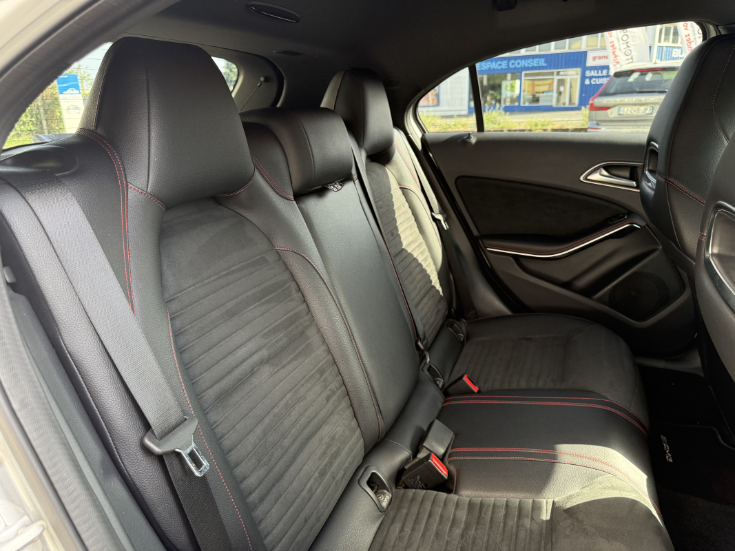 Mercedes Classe A — 14