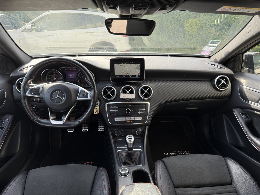 Mercedes Classe A — 18