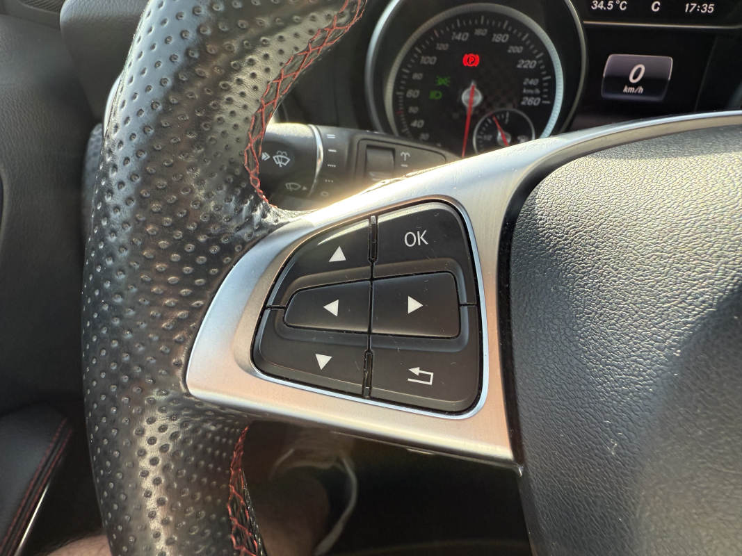 Mercedes Classe A — 24