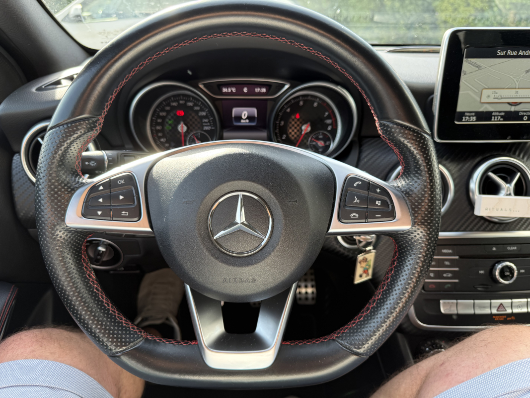 Mercedes Classe A — 22