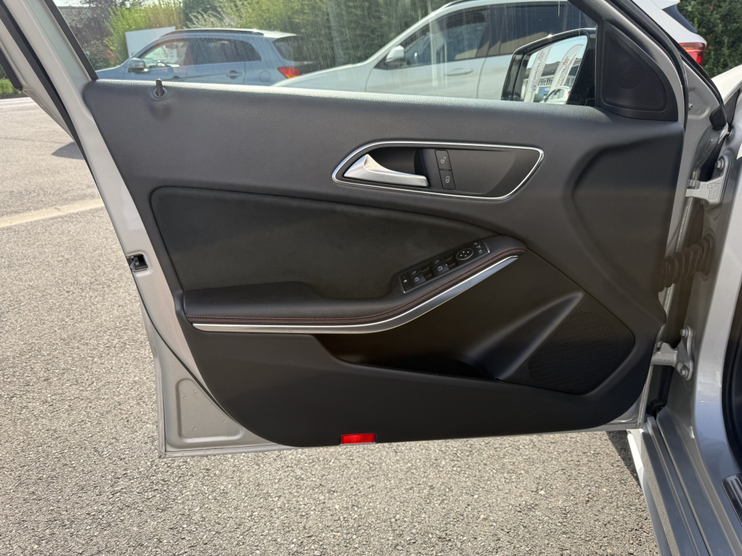 Mercedes Classe A — 31