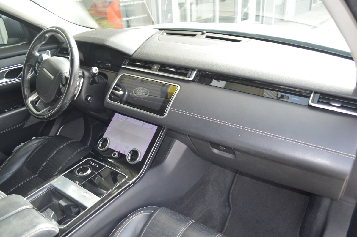 Land Rover Range Rover Velar — 12