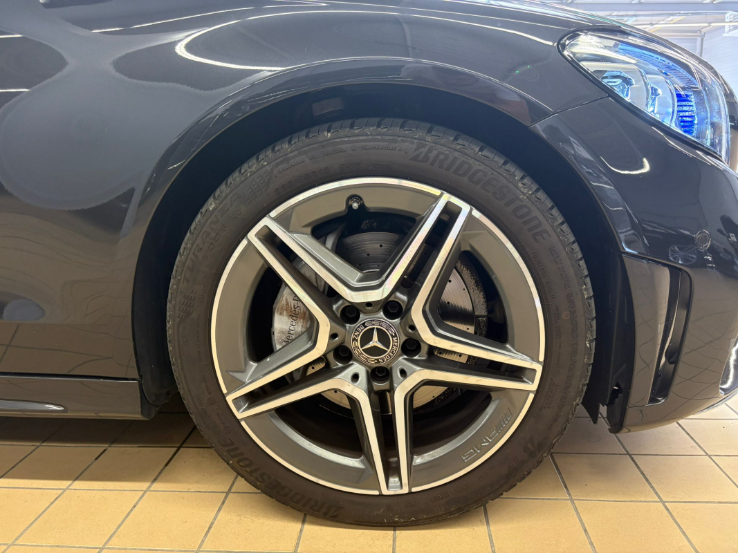 Mercedes Classe C — 23