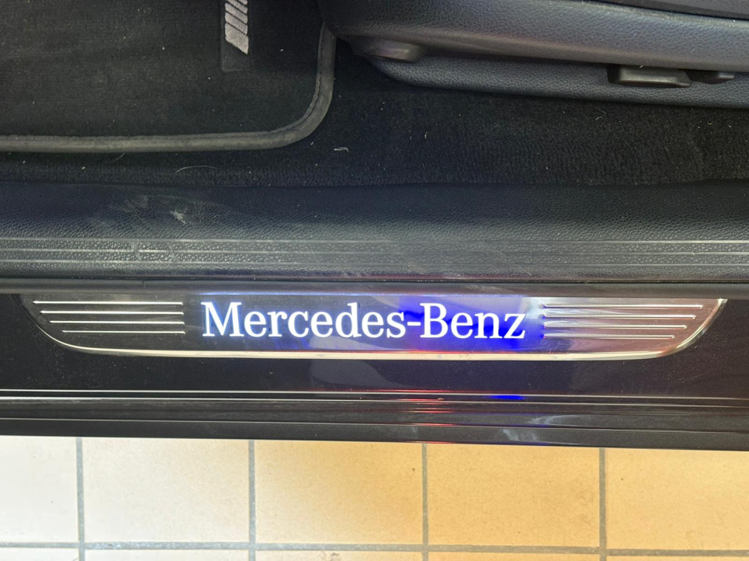 Mercedes Classe C — 21