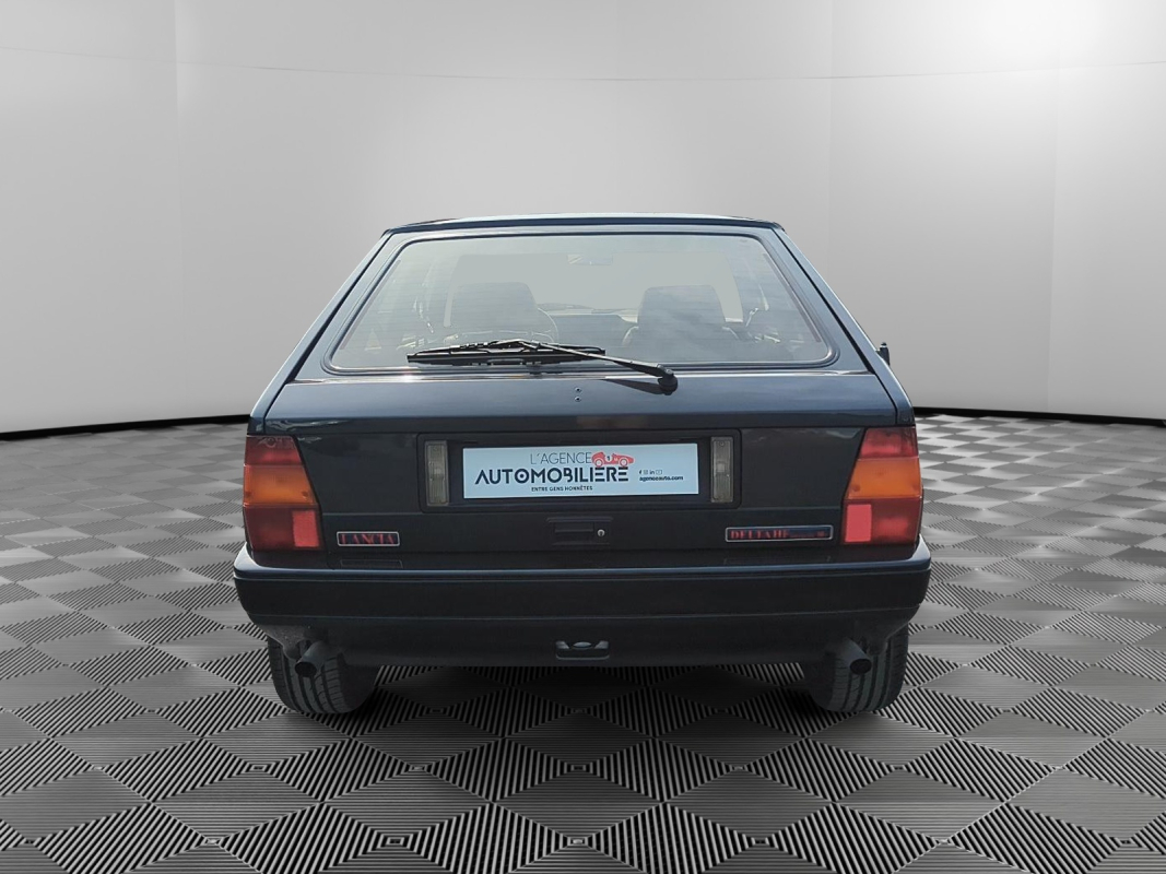 Lancia Delta — 5