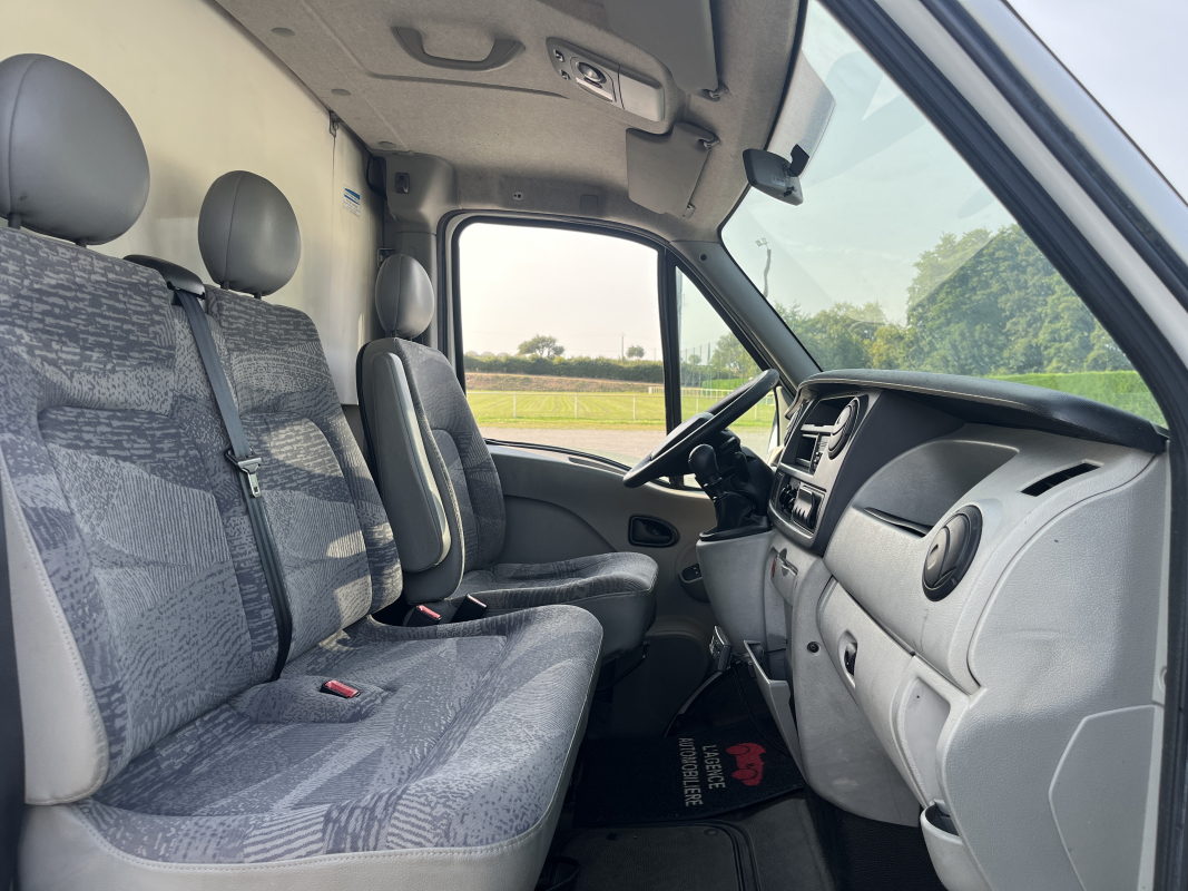 Renault Master — 13
