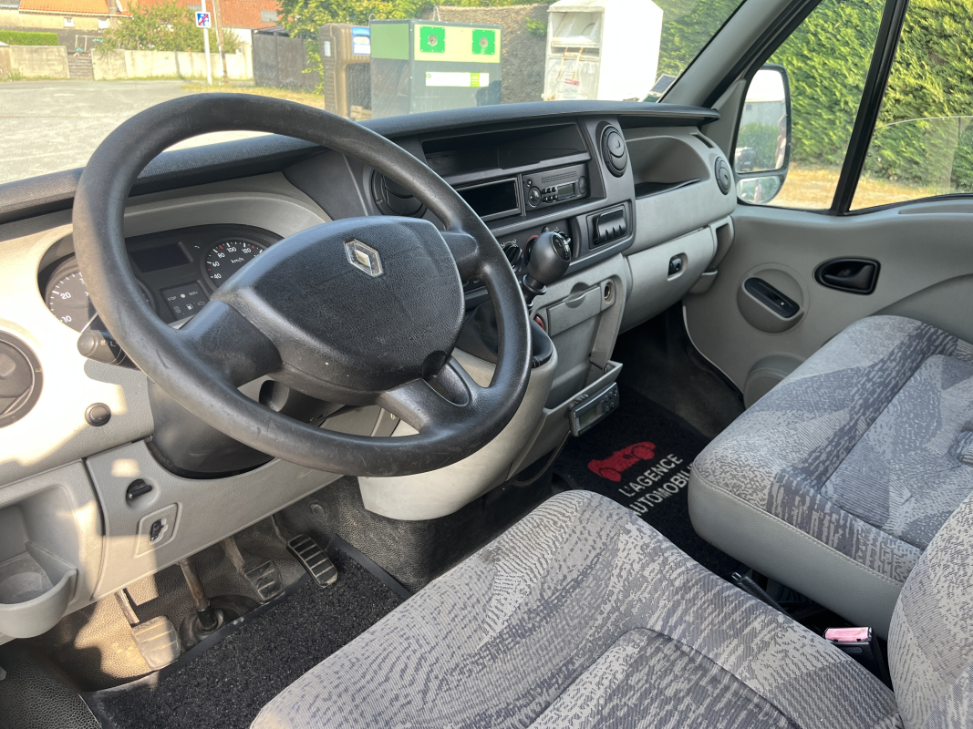 Renault Master — 14