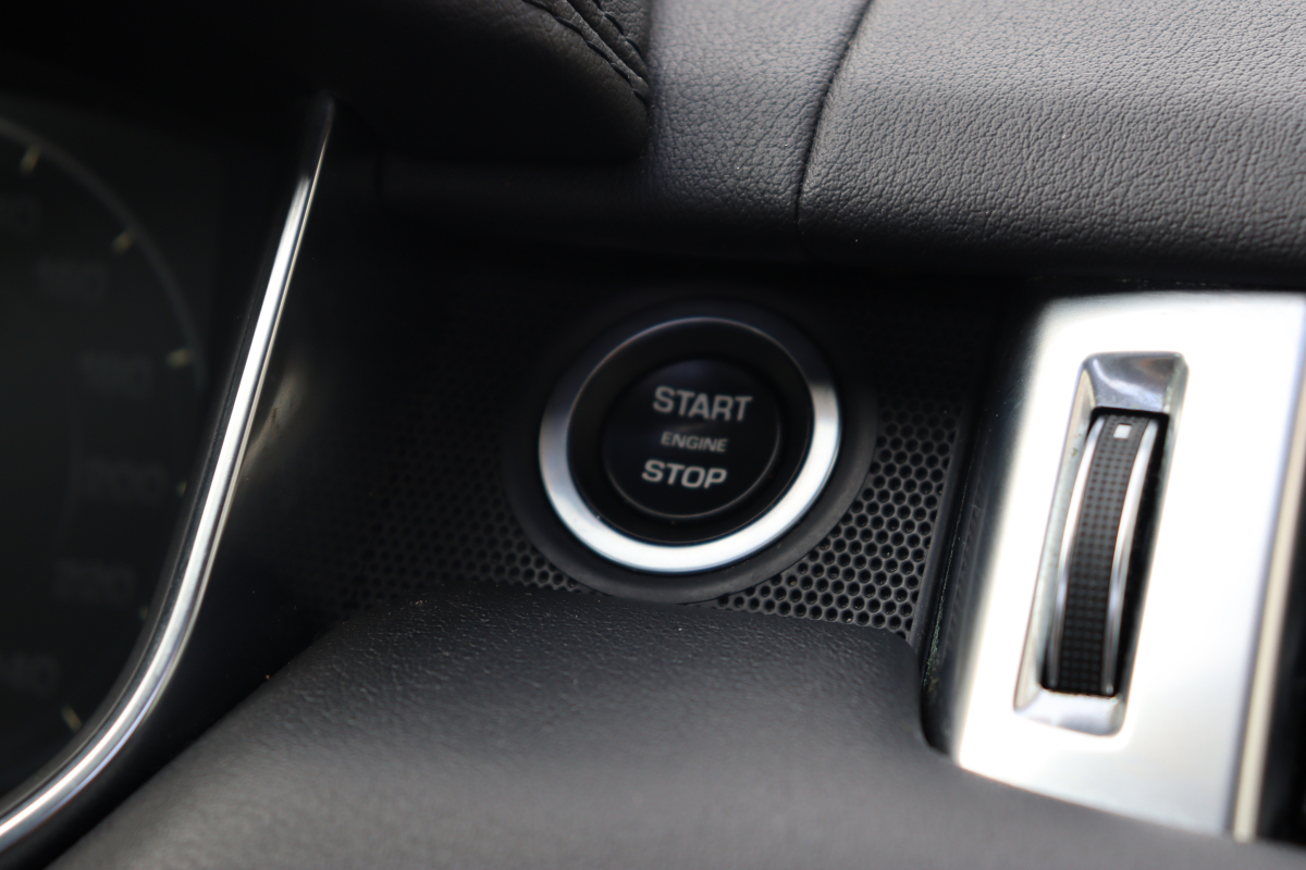 Land Rover Range Rover Sport — 27