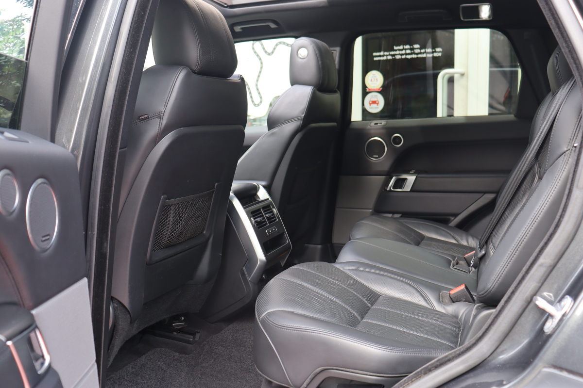 Land Rover Range Rover Sport — 30