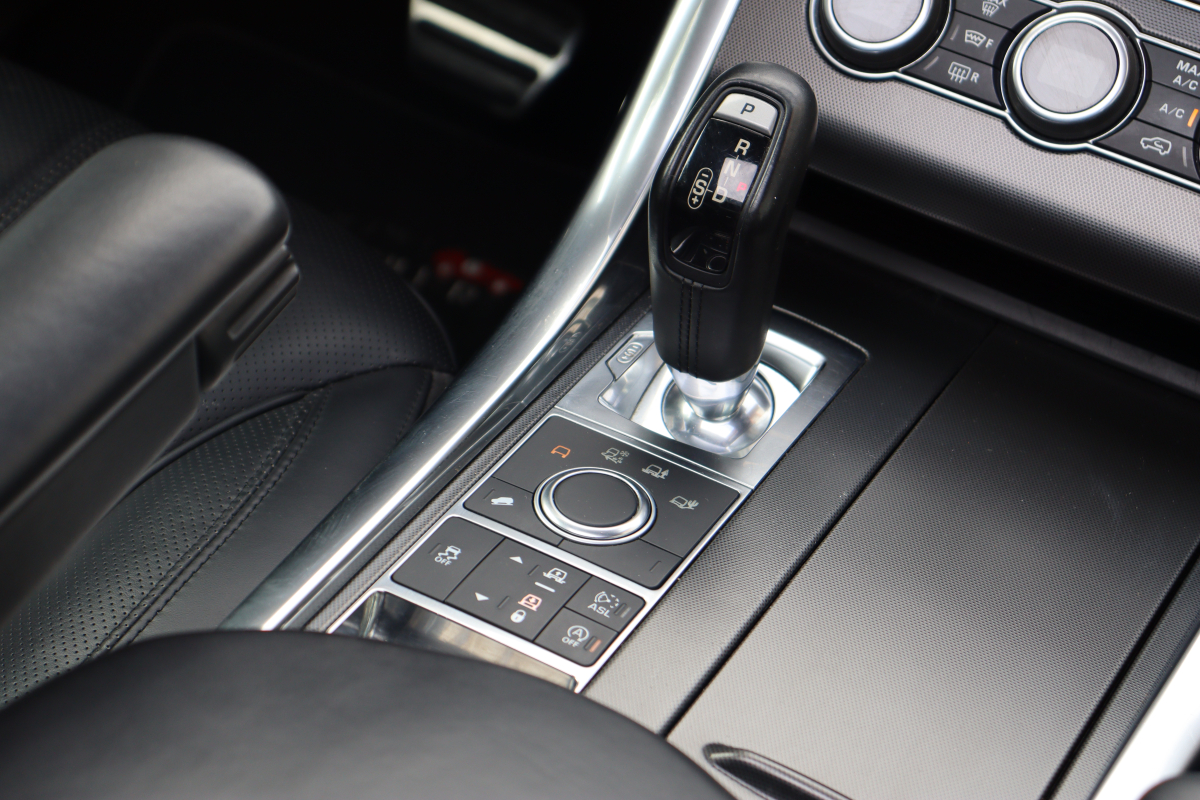 Land Rover Range Rover Sport — 13