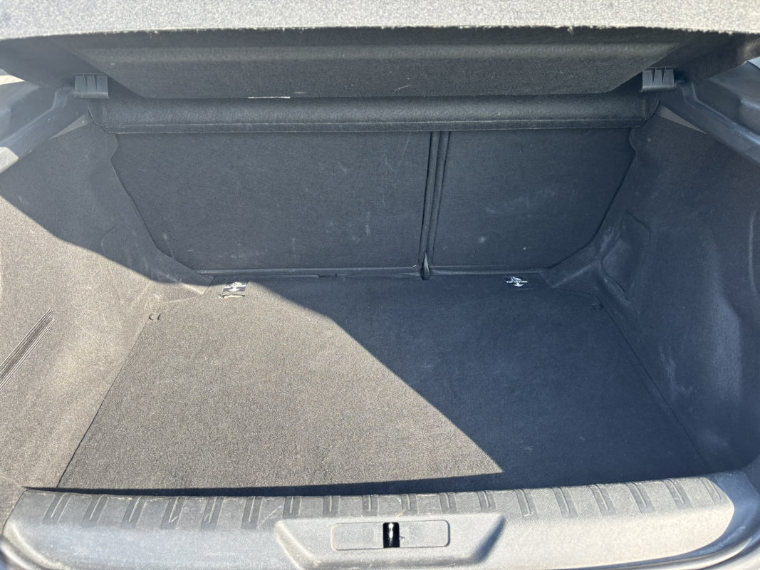 Peugeot 308 — 17