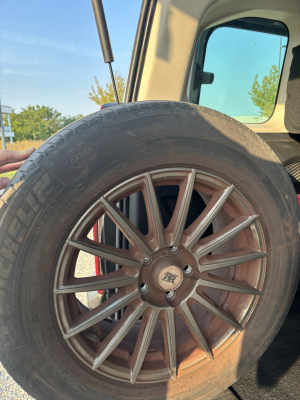 Peugeot RIFTER — 20