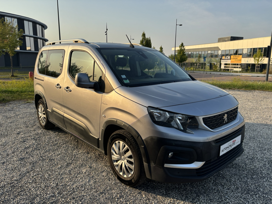 Peugeot RIFTER — 7
