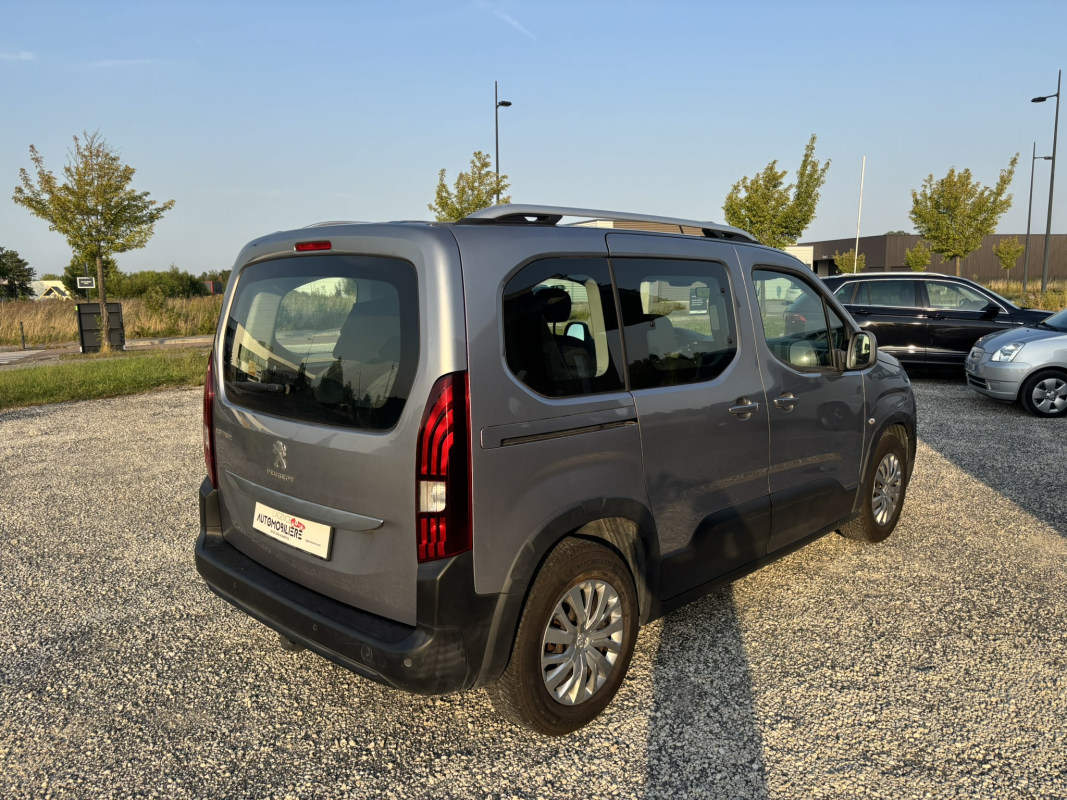 Peugeot RIFTER — 5