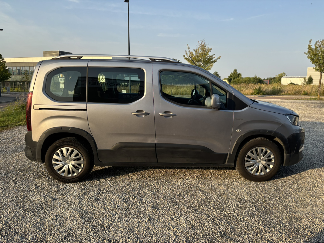 Peugeot RIFTER — 6