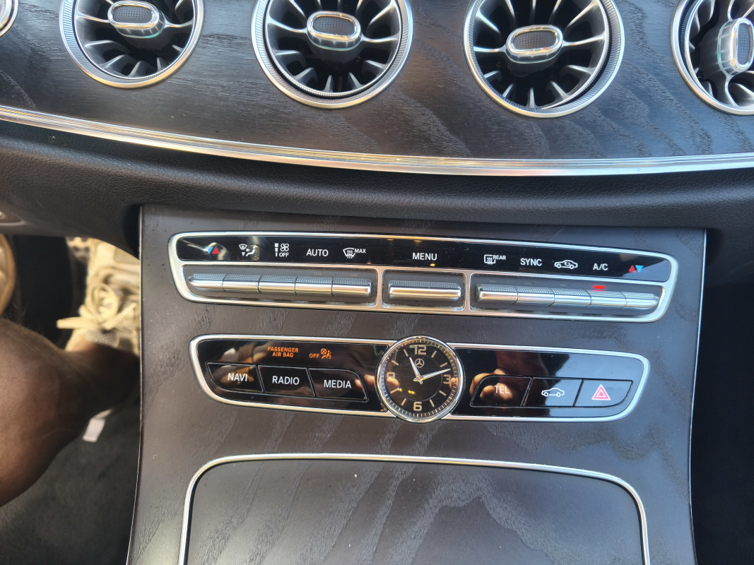 Mercedes Classe E — 34
