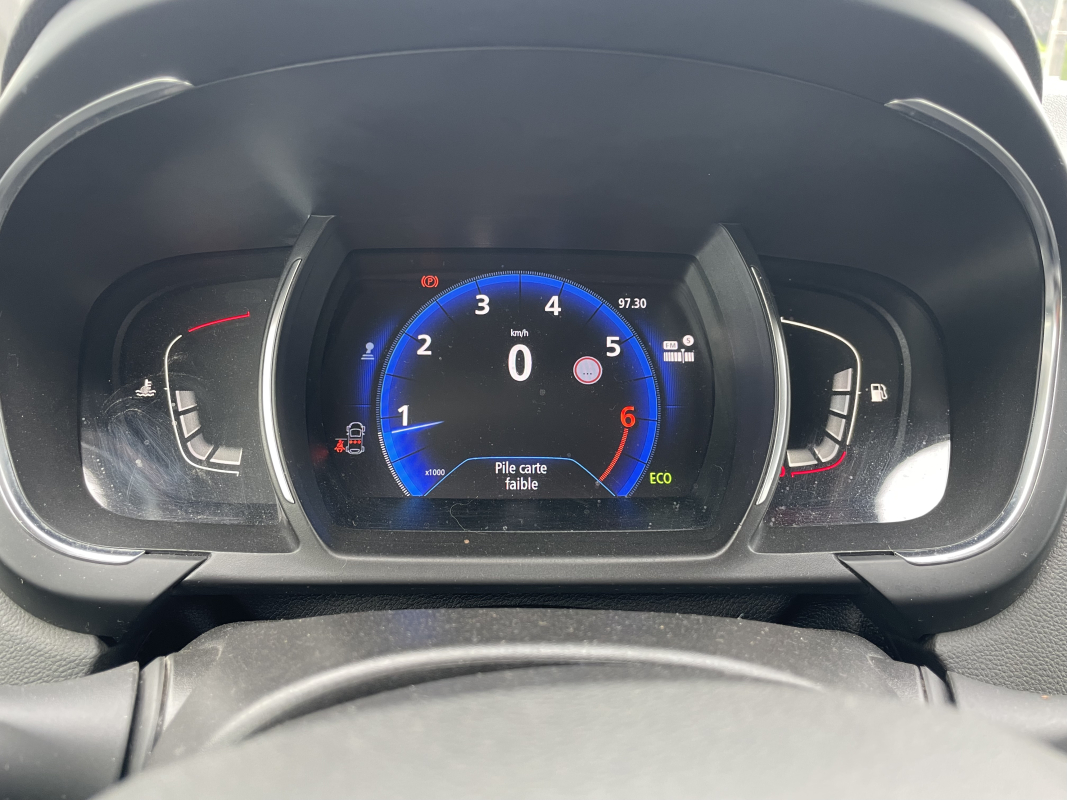 Renault Scenic — 17