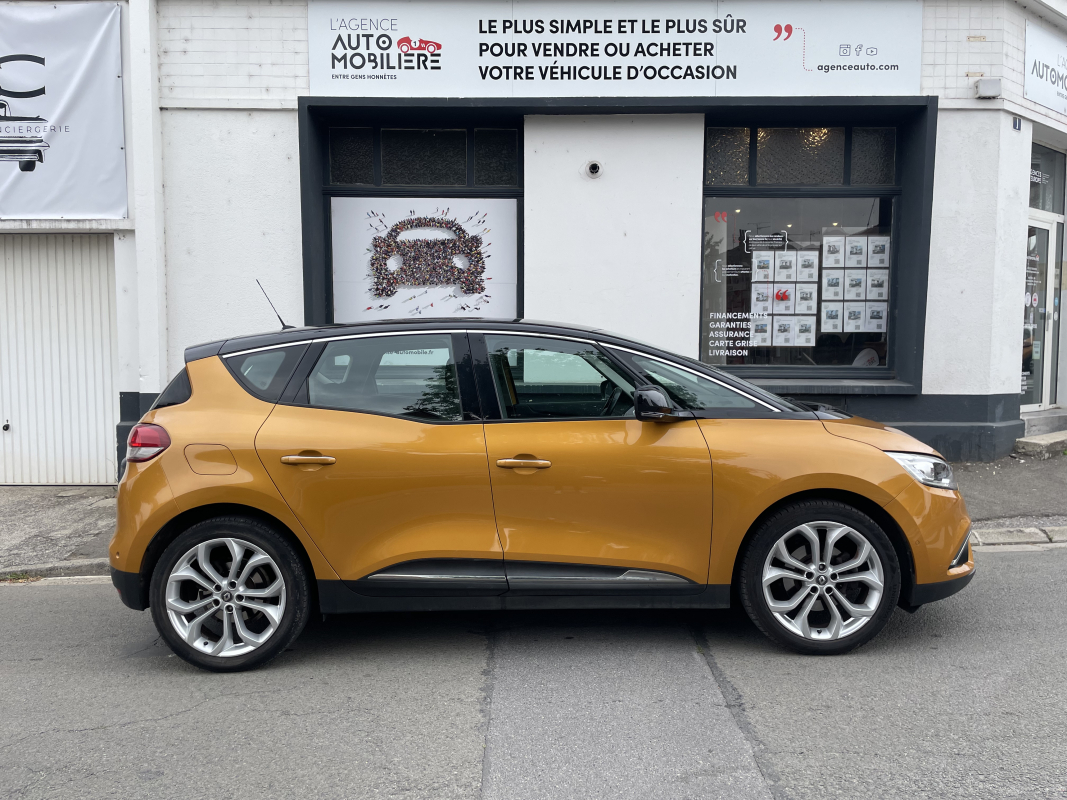 Renault Scenic — 6