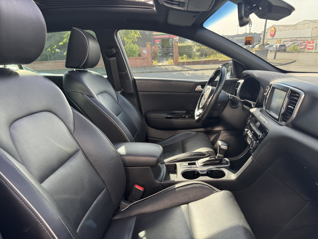 Kia Sportage — 13