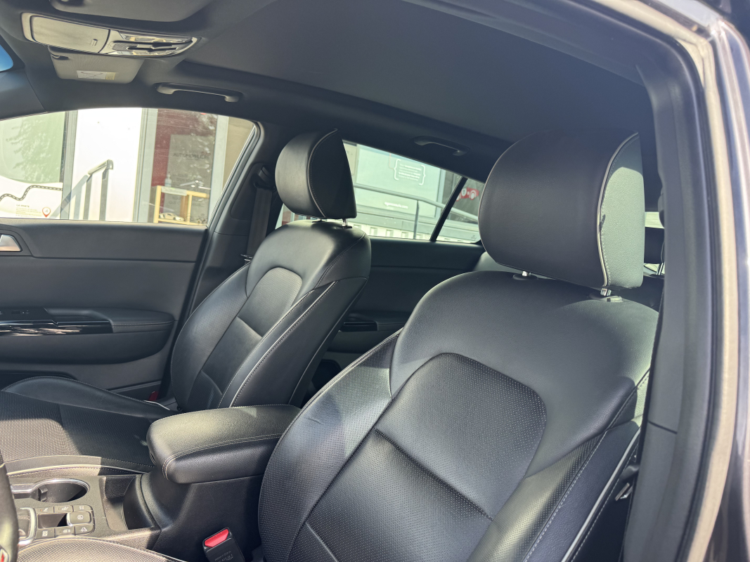 Kia Sportage — 14