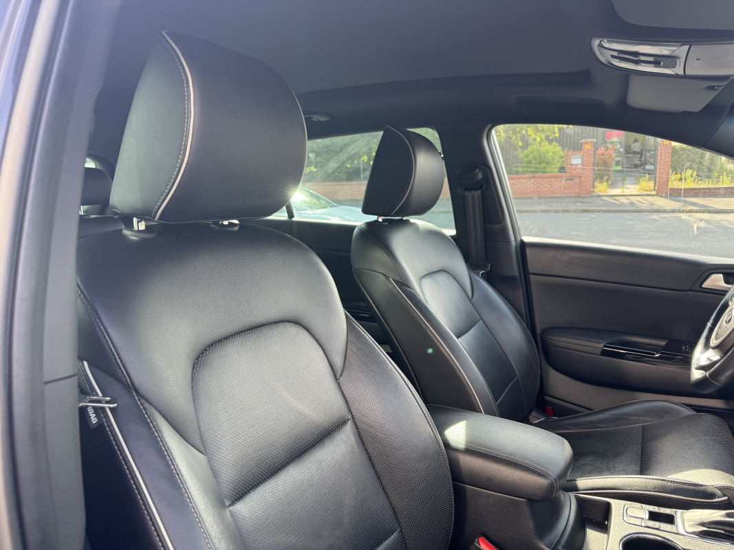 Kia Sportage — 15