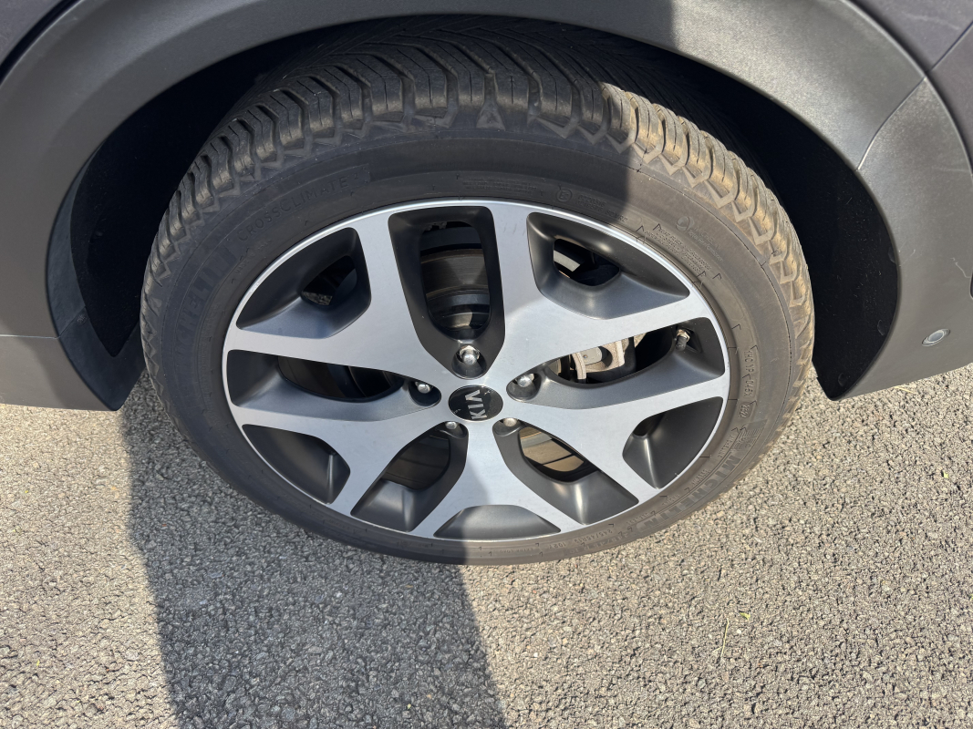 Kia Sportage — 27