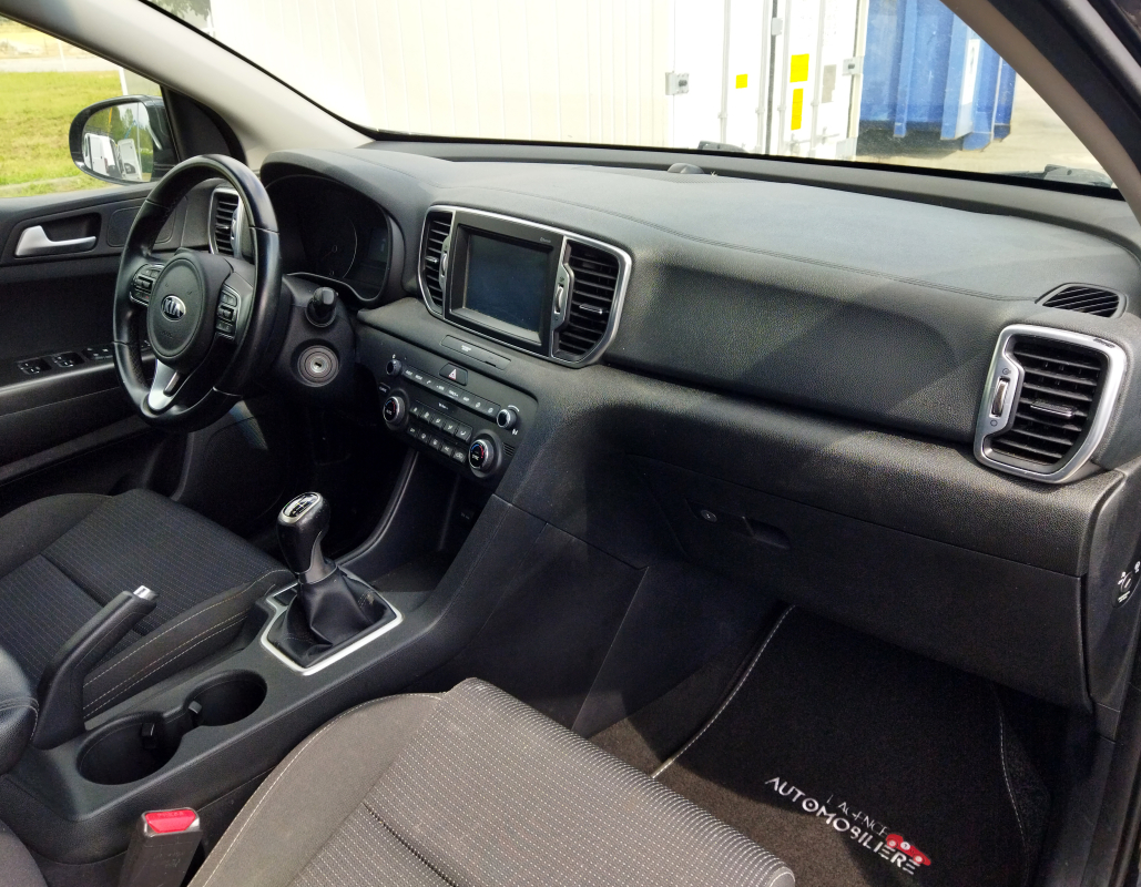 Kia Sportage — 10