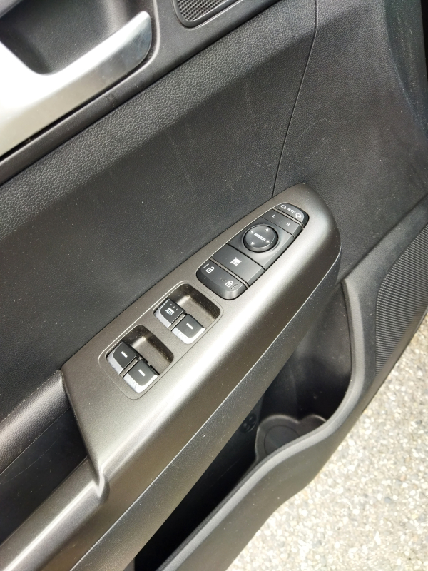 Kia Sportage — 18