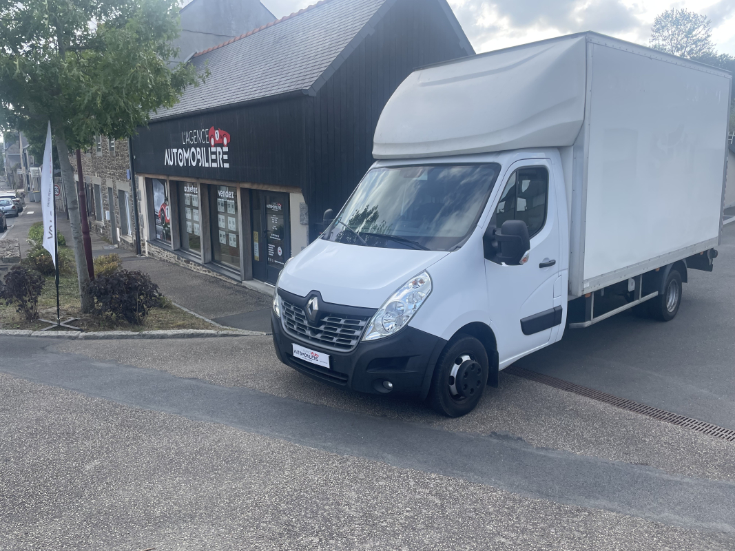 Renault Master — 29