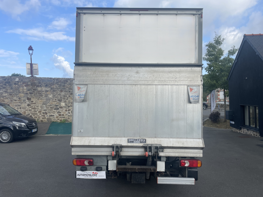 Renault Master — 6