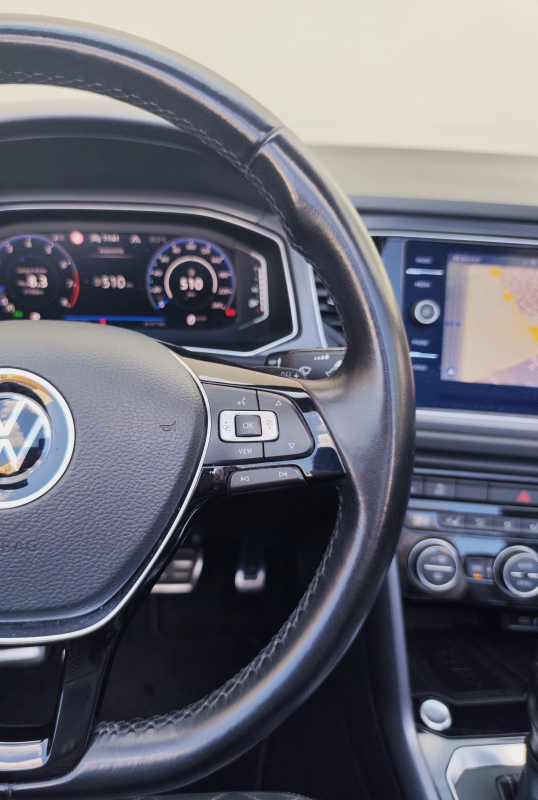 Volkswagen T-Roc Cabriolet — 18
