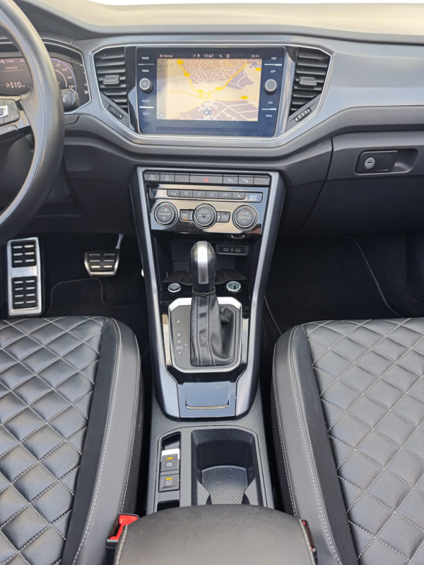 Volkswagen T-Roc Cabriolet — 24