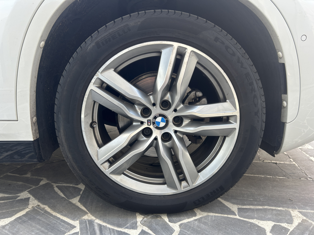 Bmw X1 — 22