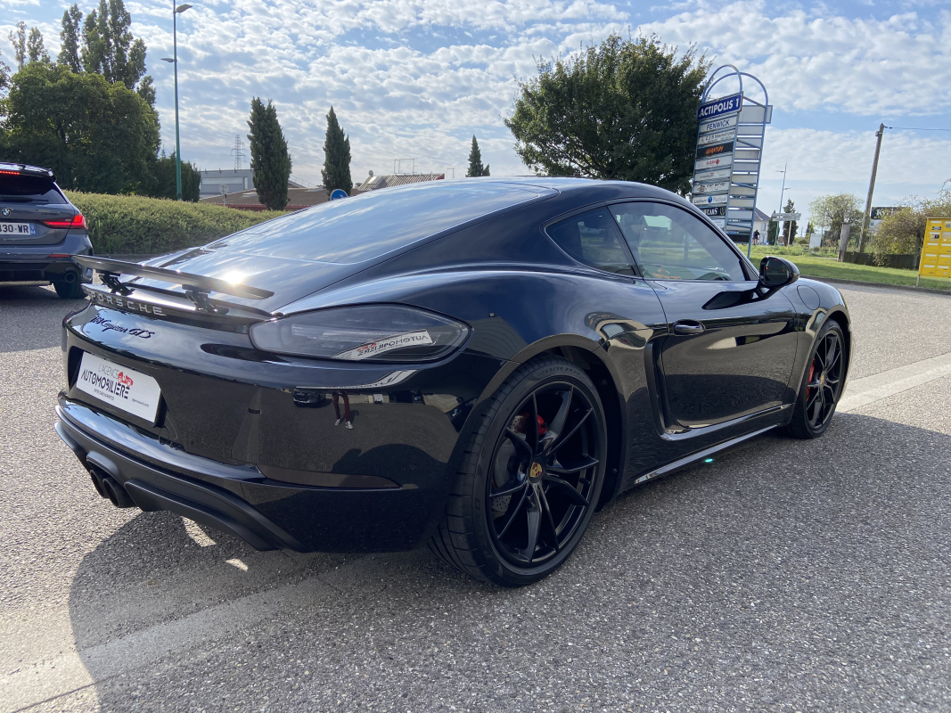 Porsche Cayman — 8