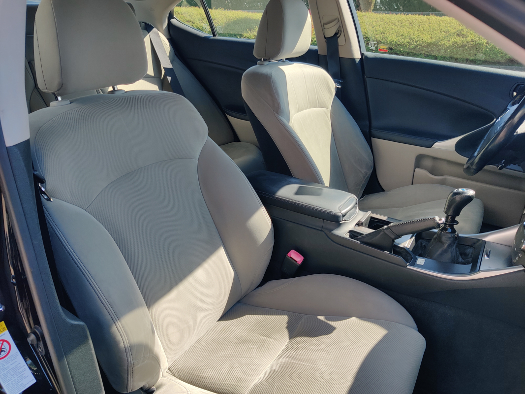 Lexus IS — 19