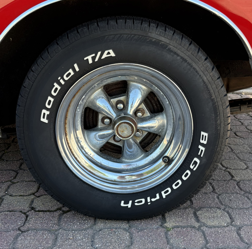 Dodge Charger — 9