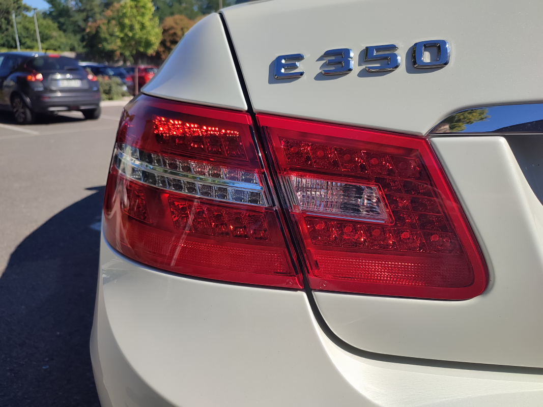 Mercedes Classe E — 24
