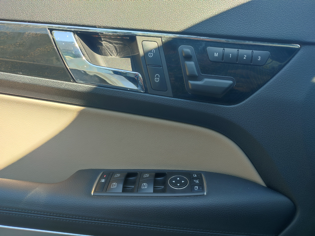 Mercedes Classe E — 32