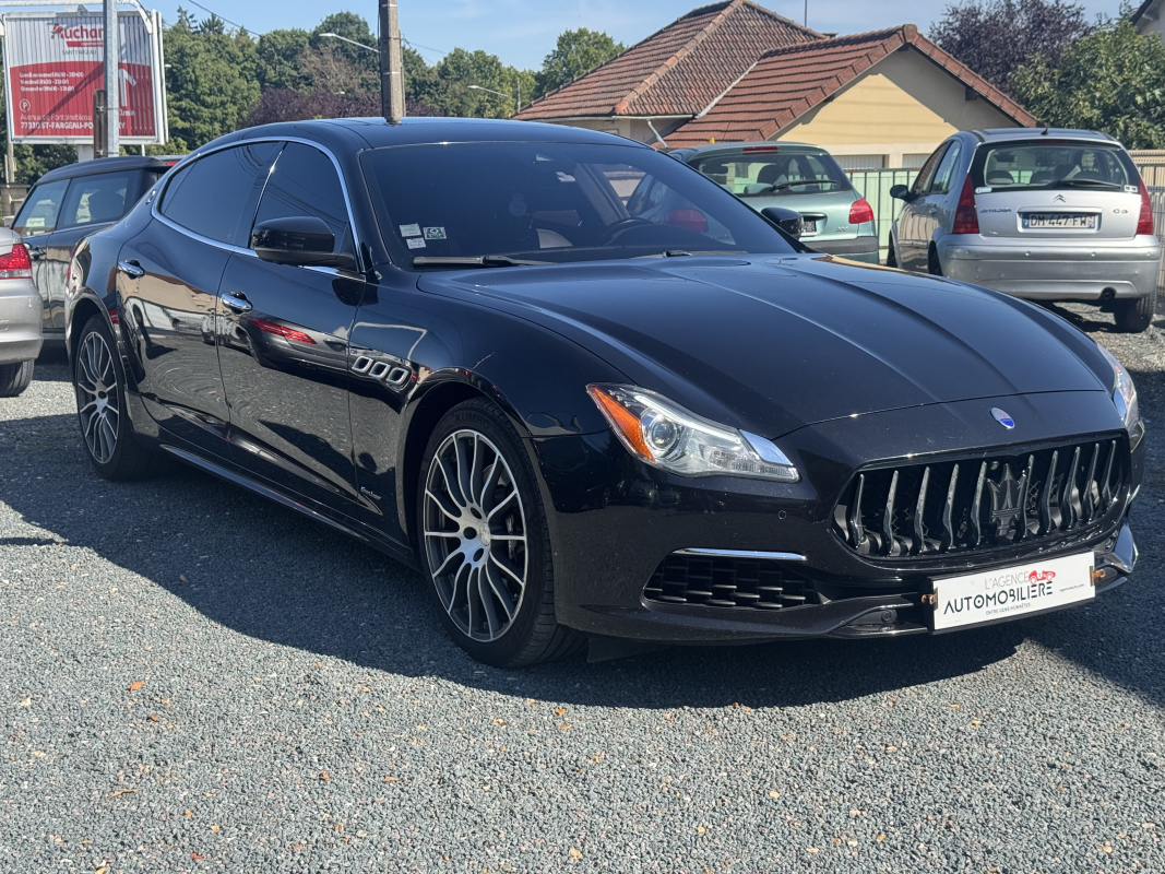 Maserati Quattroporte — 3