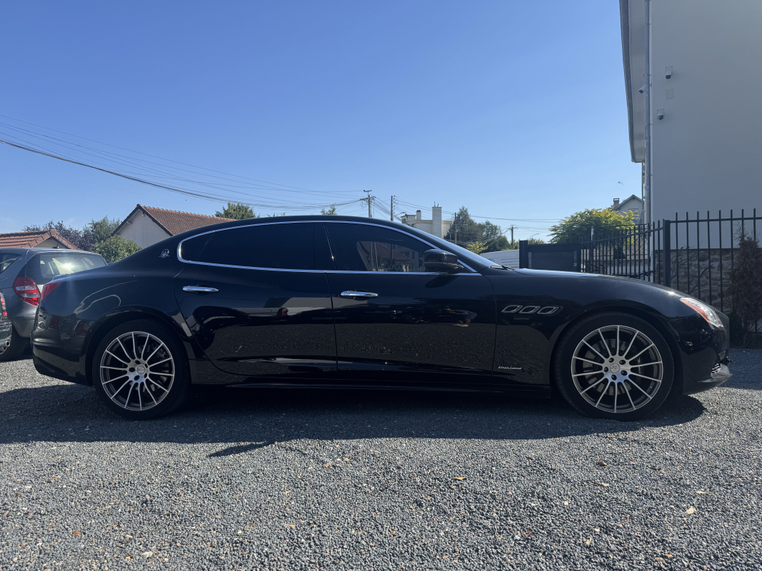 Maserati Quattroporte — 4