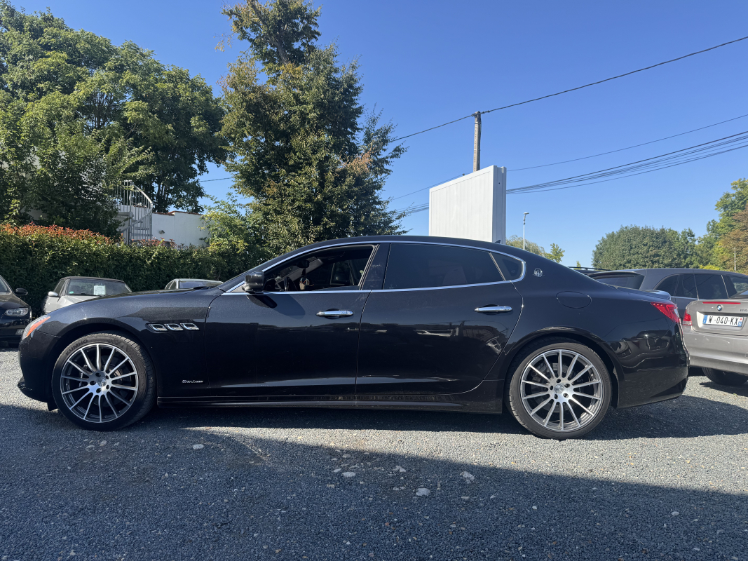 Maserati Quattroporte — 5