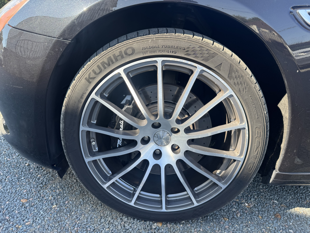 Maserati Quattroporte — 36