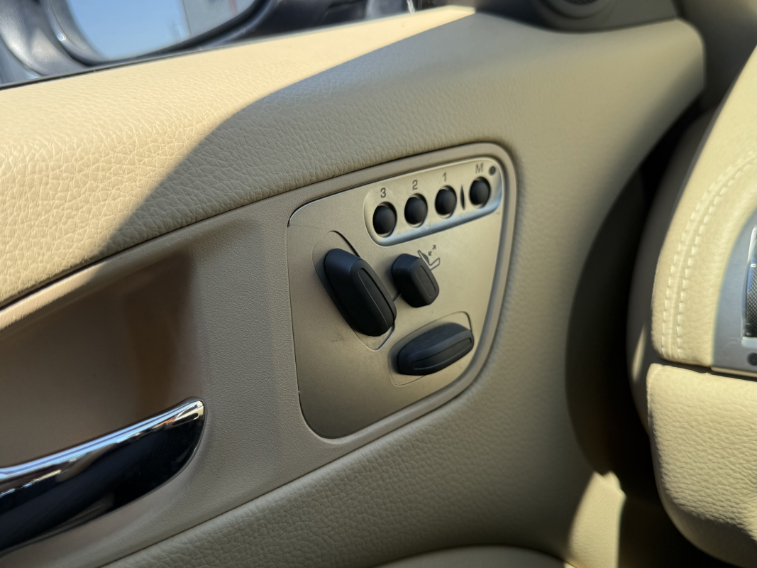 Jaguar XK — 19