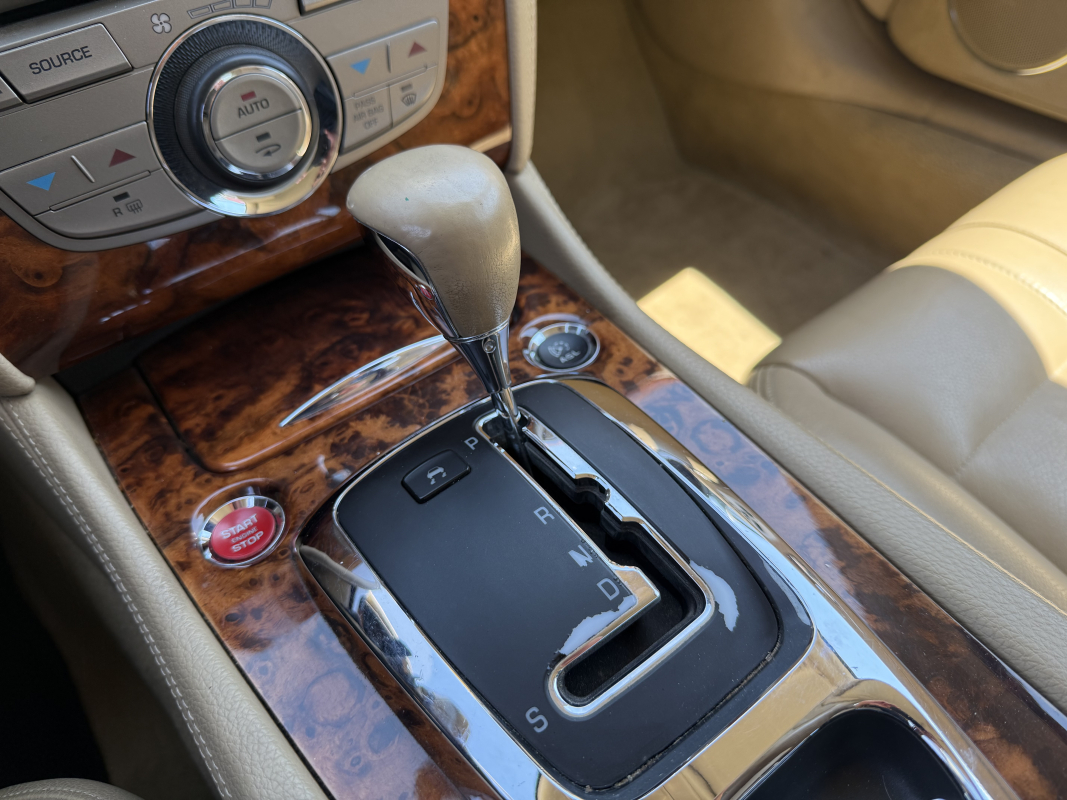 Jaguar XK — 18
