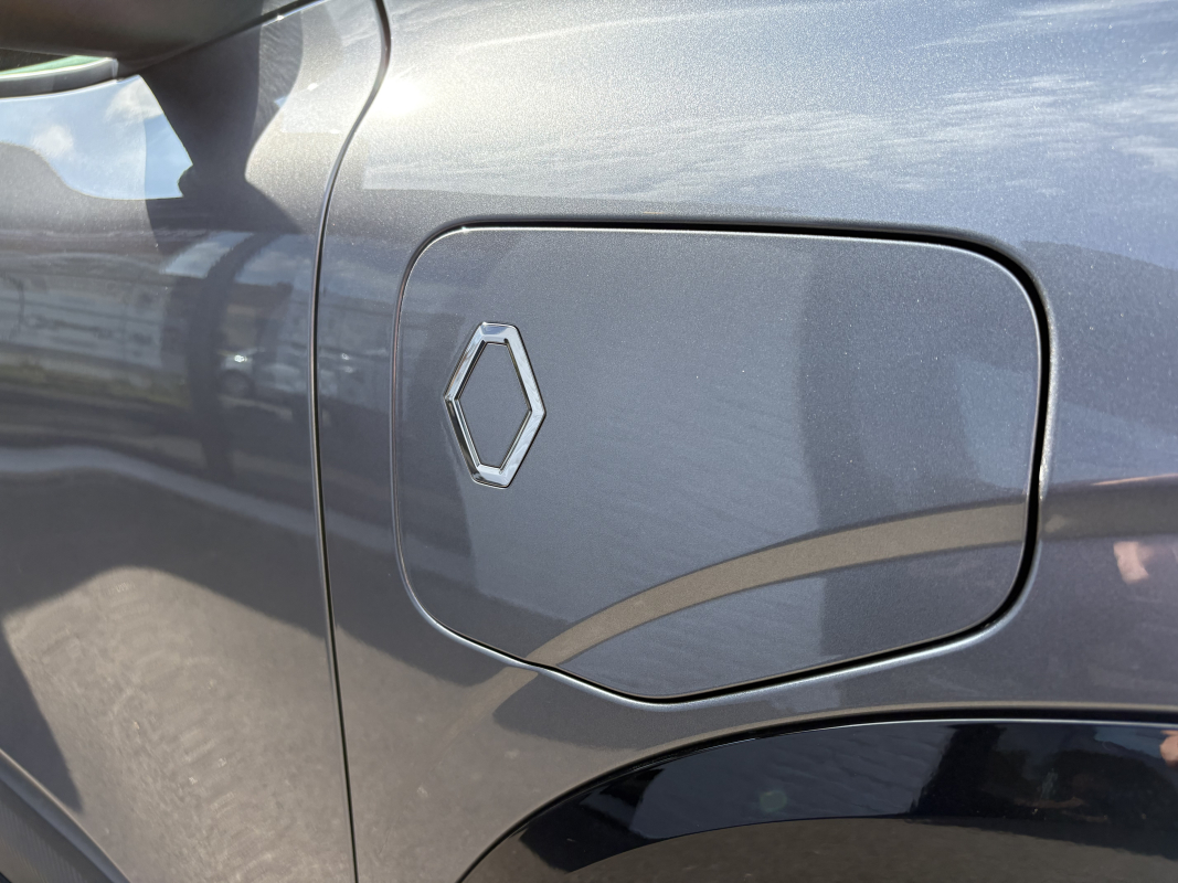 Renault Megane — 35