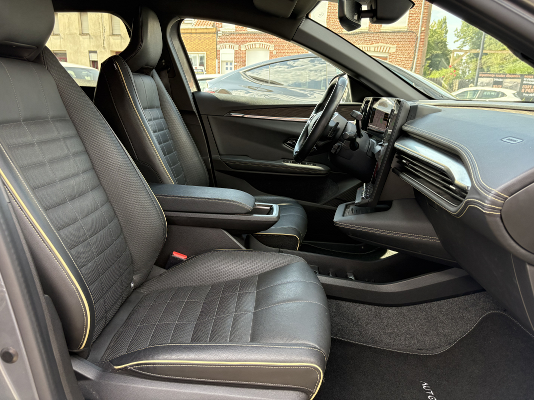 Renault Megane — 21