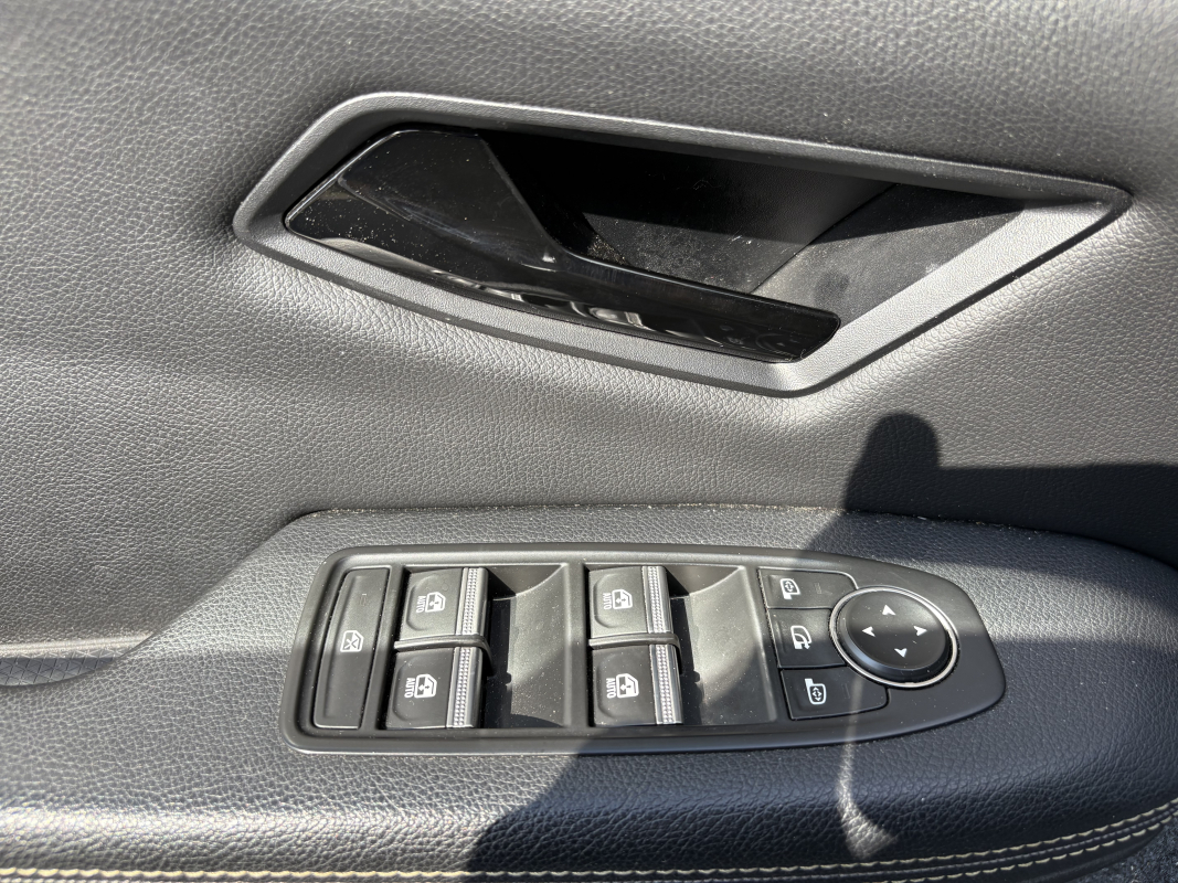 Renault Megane — 25