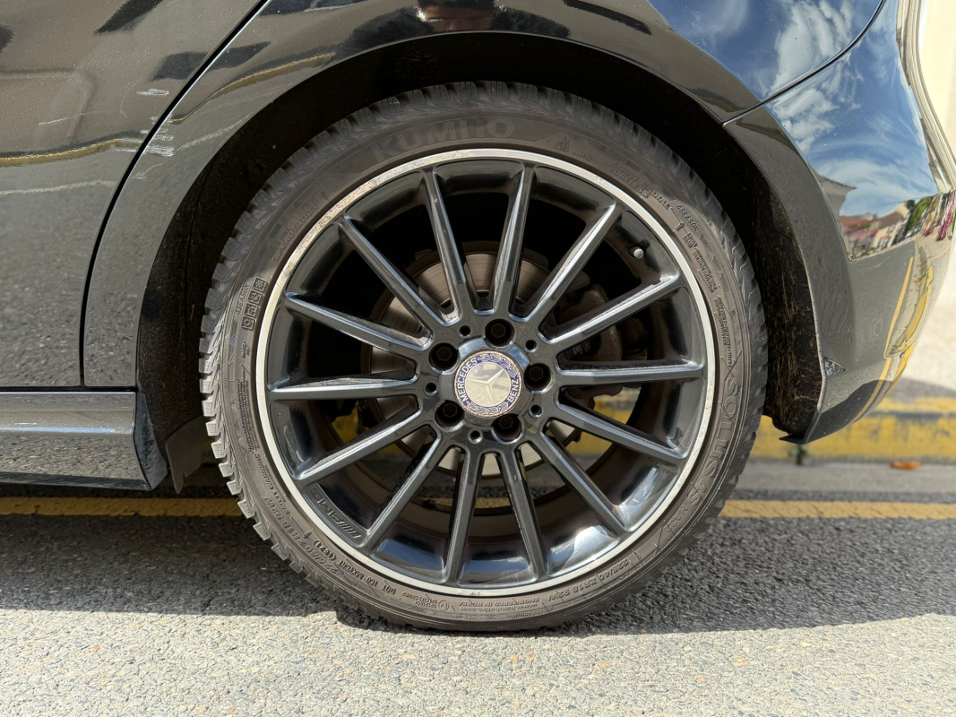 Mercedes Classe A — 10